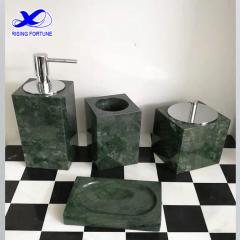 ensemble de salle de bain en marbre vert