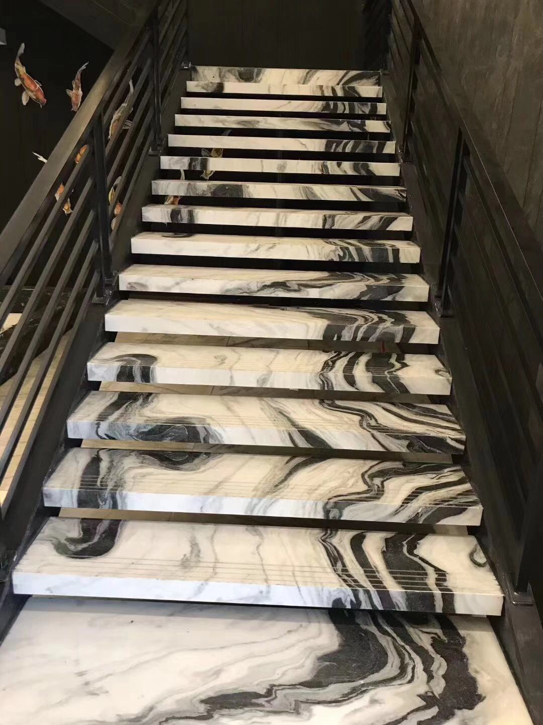 escalier en marbre panda