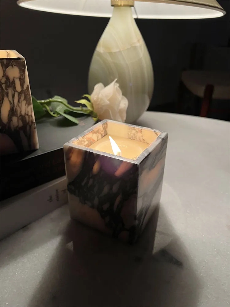 pots vides carrés en marbre naturel pour bougies