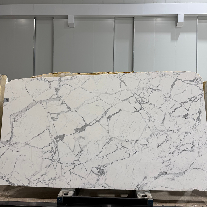 Statuario slab