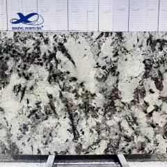 marbre de frêne platine