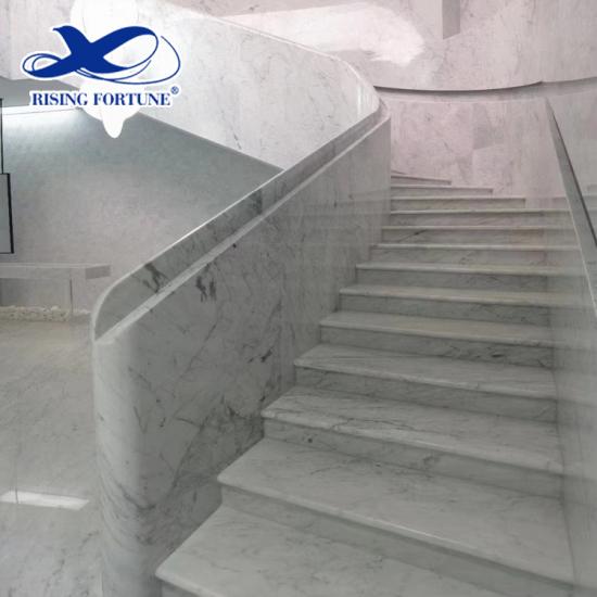 Design moderne d'escalier en marbre blanc pour la maison